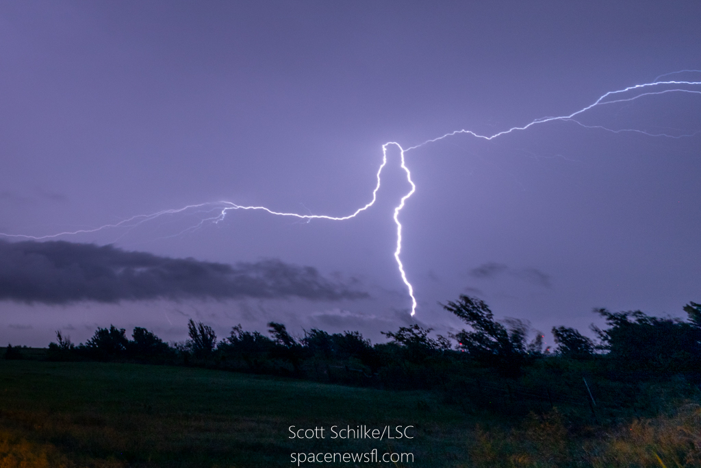 April 27th 2024 Lightning Along I-44 Burkburnett Texas PDS Tornadic Supercell