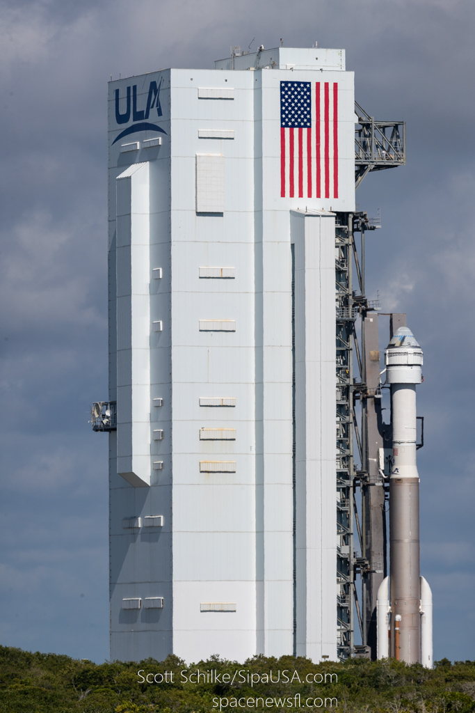 Rollout from the ULA VIF to SLC-41 Launch Pad Boeing Starliner Crewed Test Flight