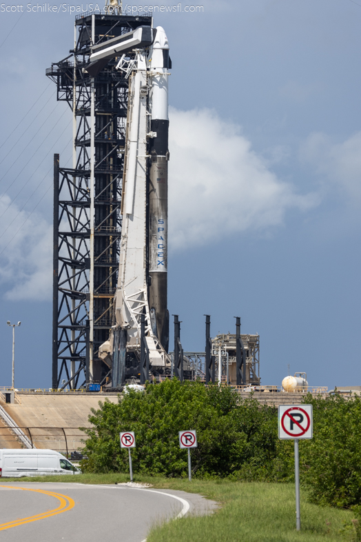 SpaceX Polaris Dawn & Crew Dragon Monday August 26th 2024 B-1083-4