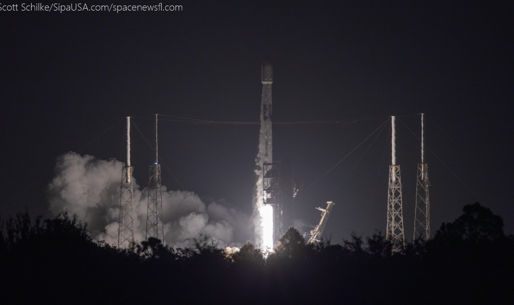 The Final 23rd Flight For SpaceX Falcon 9 B-1062 Starlink 8-6