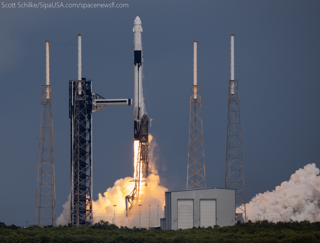 First Crewed Liftoff From SLC-40 Crew 9 B-1085-2