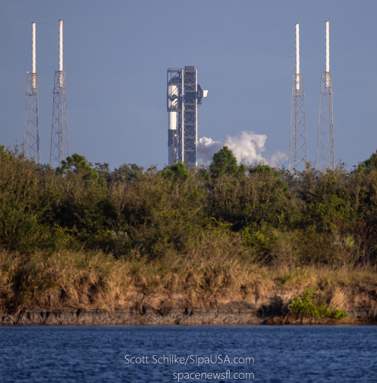 The Big Vent Just 30 Minutes Before SpaceX Scrubbed 6-77