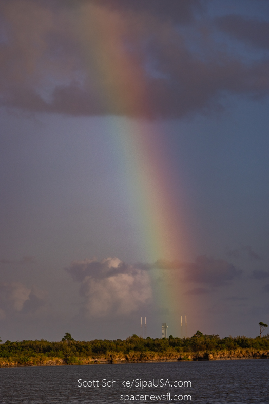 Not a lucky rainbow after SpaceX Starlink 6-77 Scrubbede