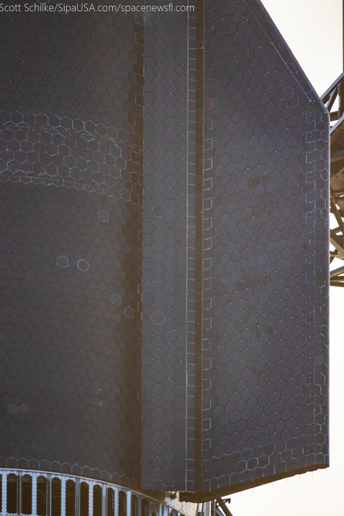 800mm Close Up Photos of heat shield tiles and booster rings 