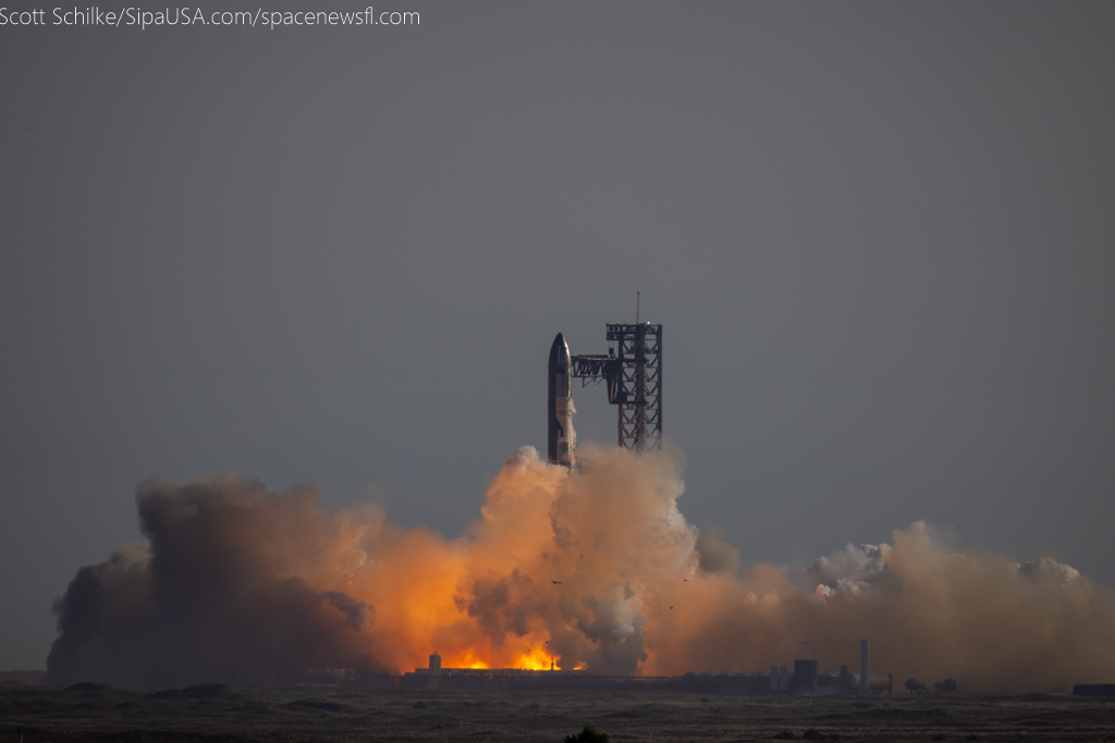 Nov 19th 2024 Liftoff SpaceX Starship #6