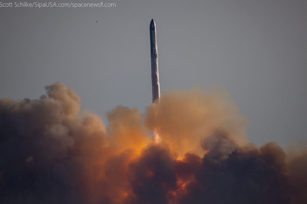 Nov 19th 2024 Liftoff SpaceX Starship #6