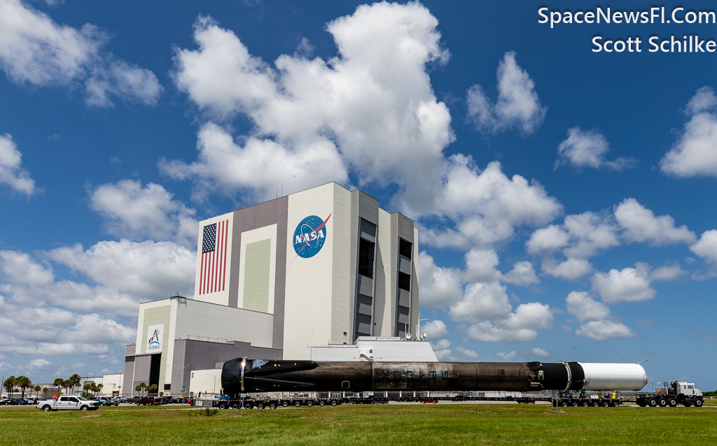 SpaceX Transports B-1077-7 From Hanger X to SLC-40 For Future Starlink 6-13 Mission 