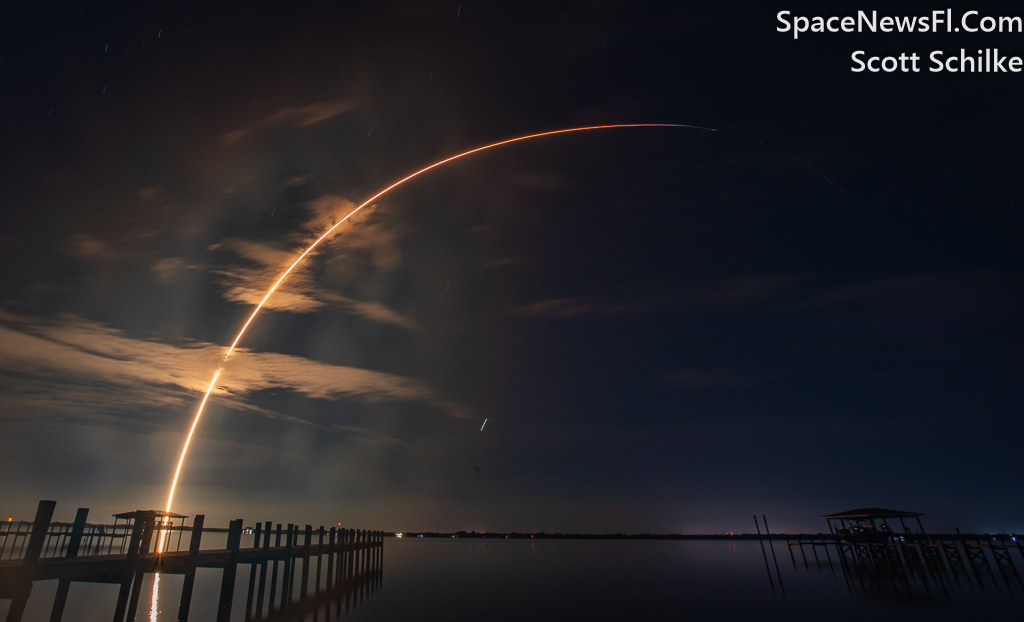 Long Exposure Liftoff Streak Shot SpaceX Starlink 6-14