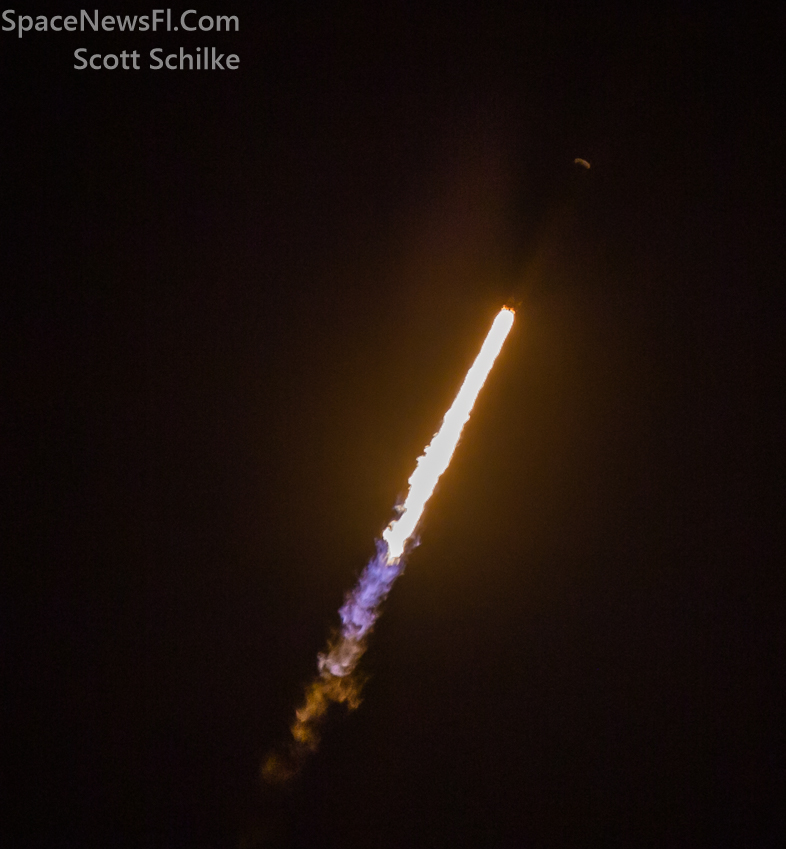 SpaceX Starlink 6-24 Liftoff at 10:17 PM on Oct. 21st 2023